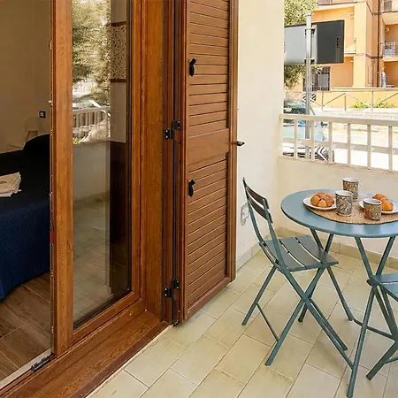 Maison Marina Suite- Santorini Apartment Paola
